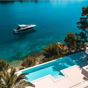 Luxury 6 Bedroom Brac Island Beach Front Villa With Heated Infinity Pool and lift near Sumartin sleeps 12